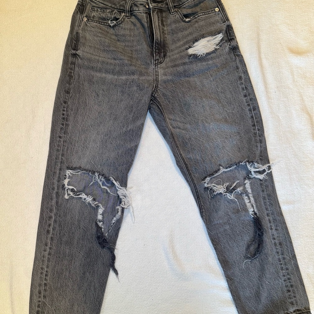 American Eagle Mom Jeans Distressed Ripped Knees Black